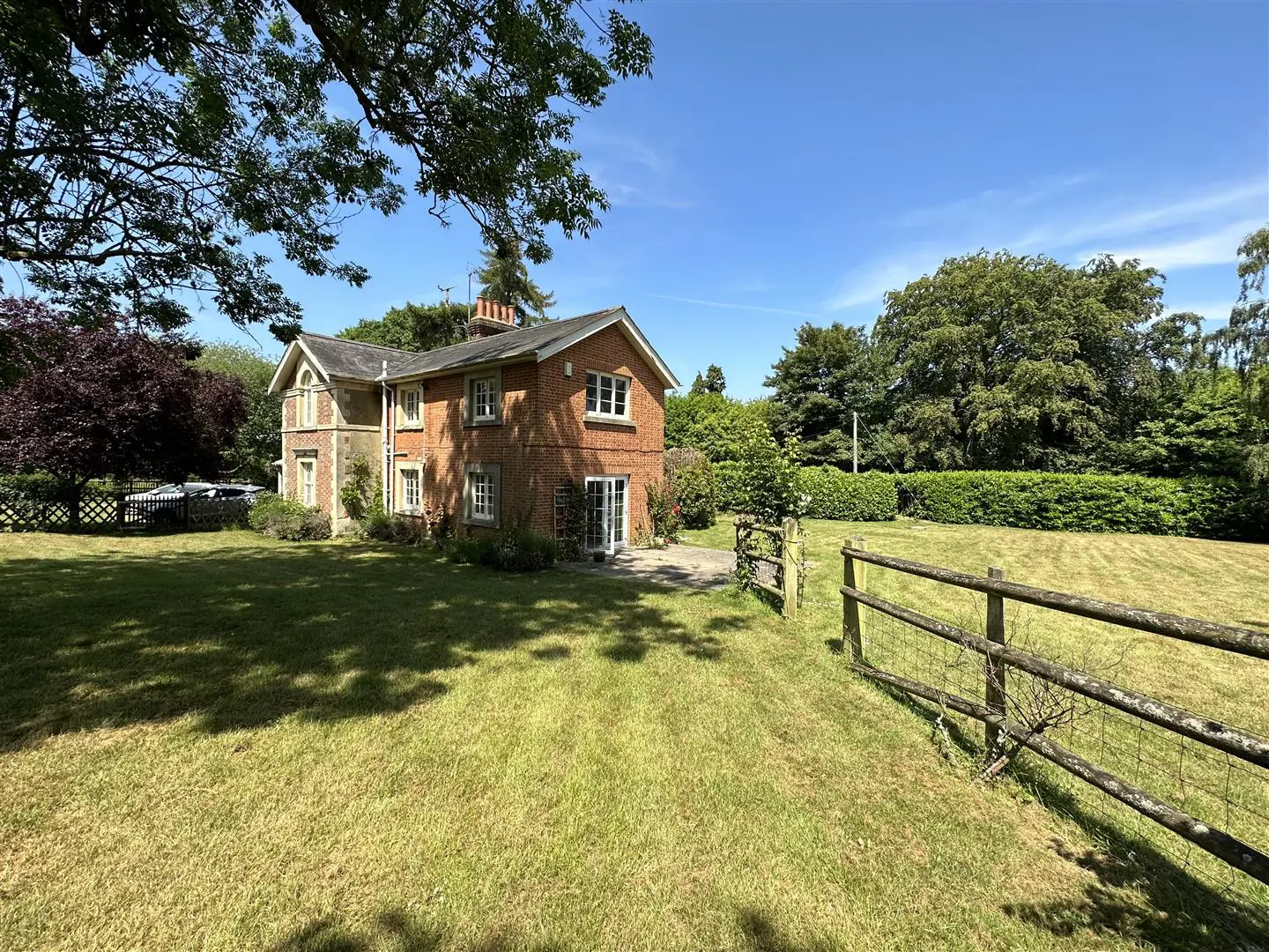 House Lade Wood Hill in Borough of Swale