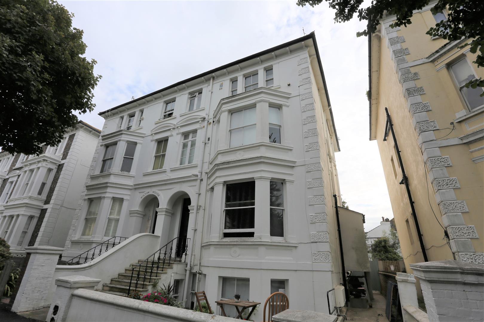 Flat Ventnor Villas in Portslade by Sea