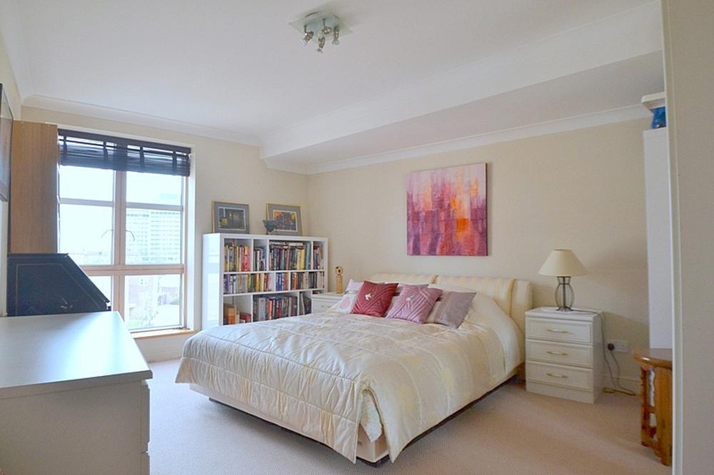 Flat St John's Wood Road in City of Westminster