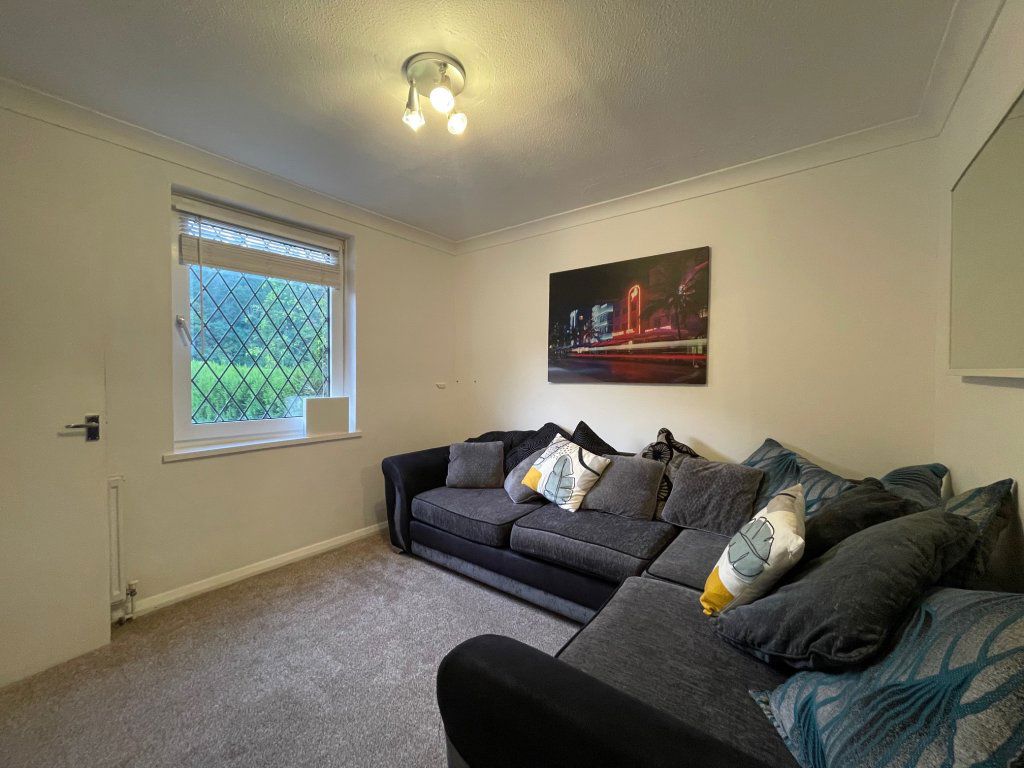Flat Barcombe Road in Brighton
