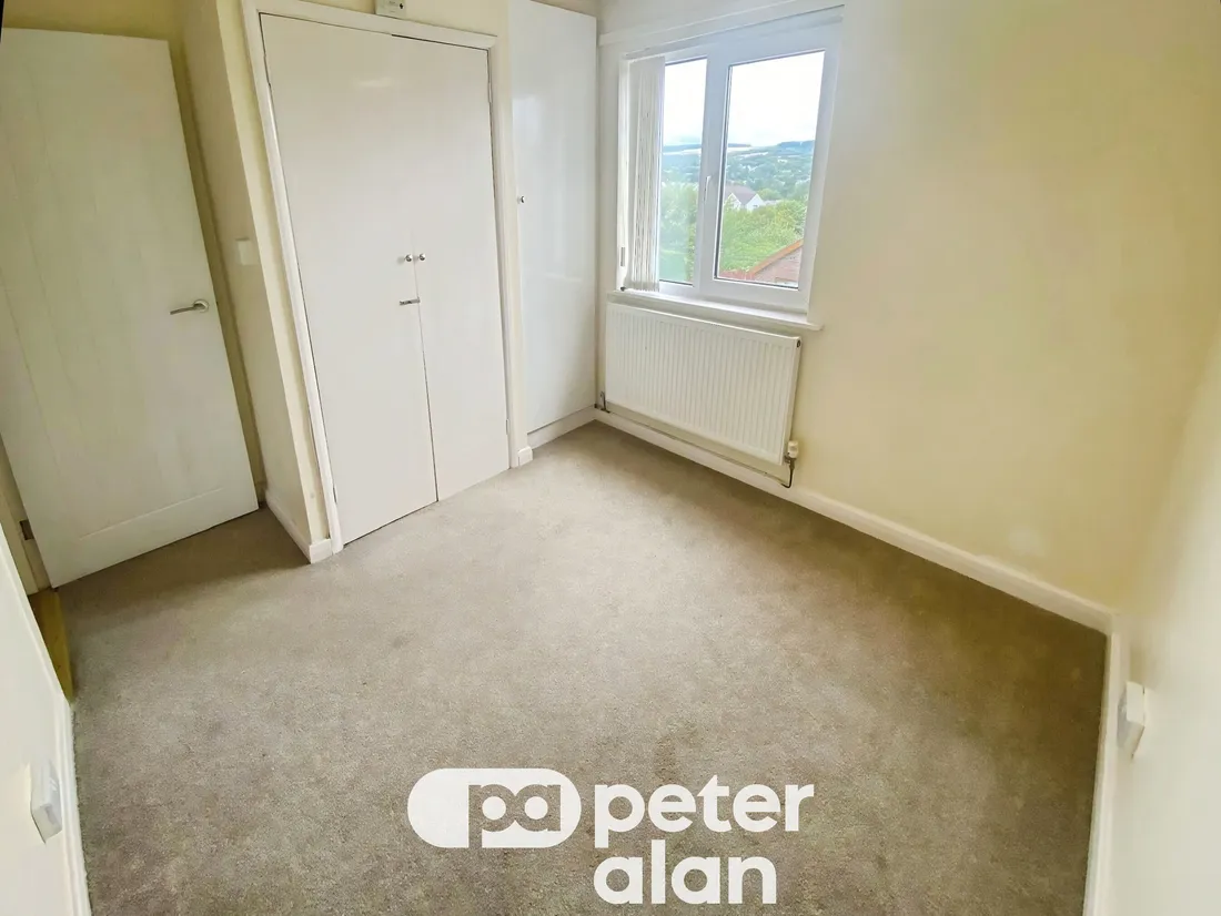 Flat Maes Brynna in Cwmdare