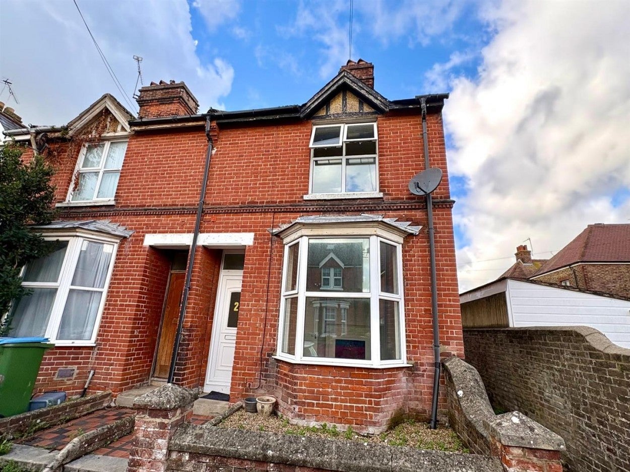 House Linden Road in Arun