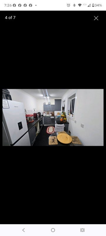 Room Fotheringay Road in Glasgow