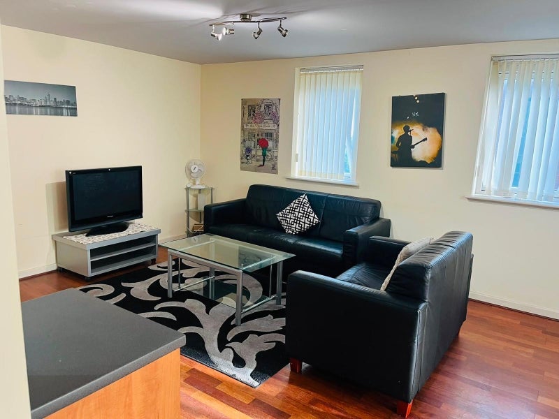Flat Elmwood Lane in Leeds