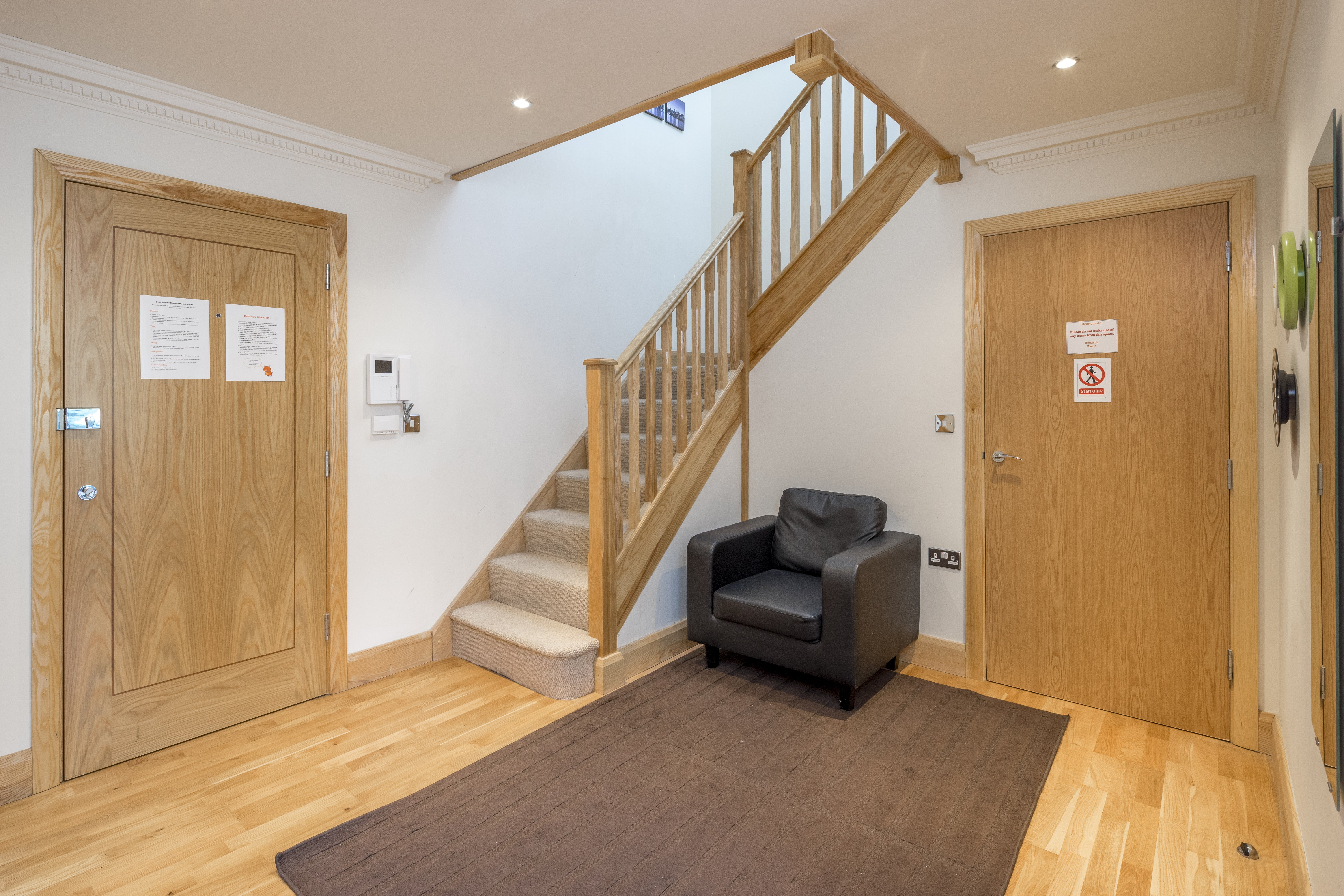 Flat School Mews in Greater London