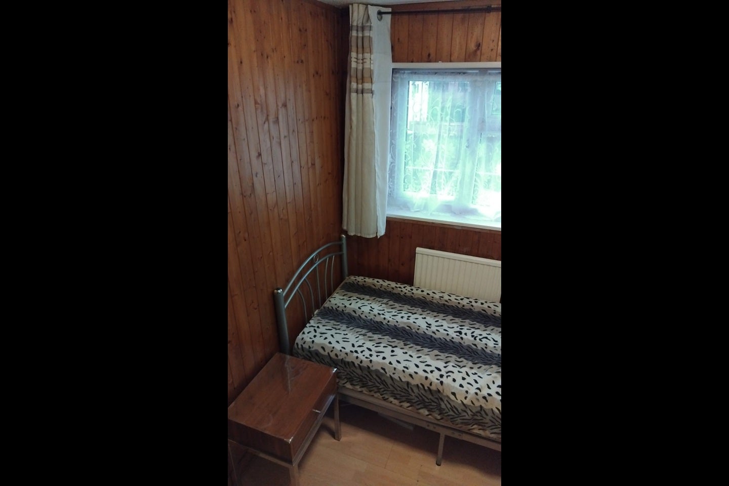 Room Star Lane in Greater London