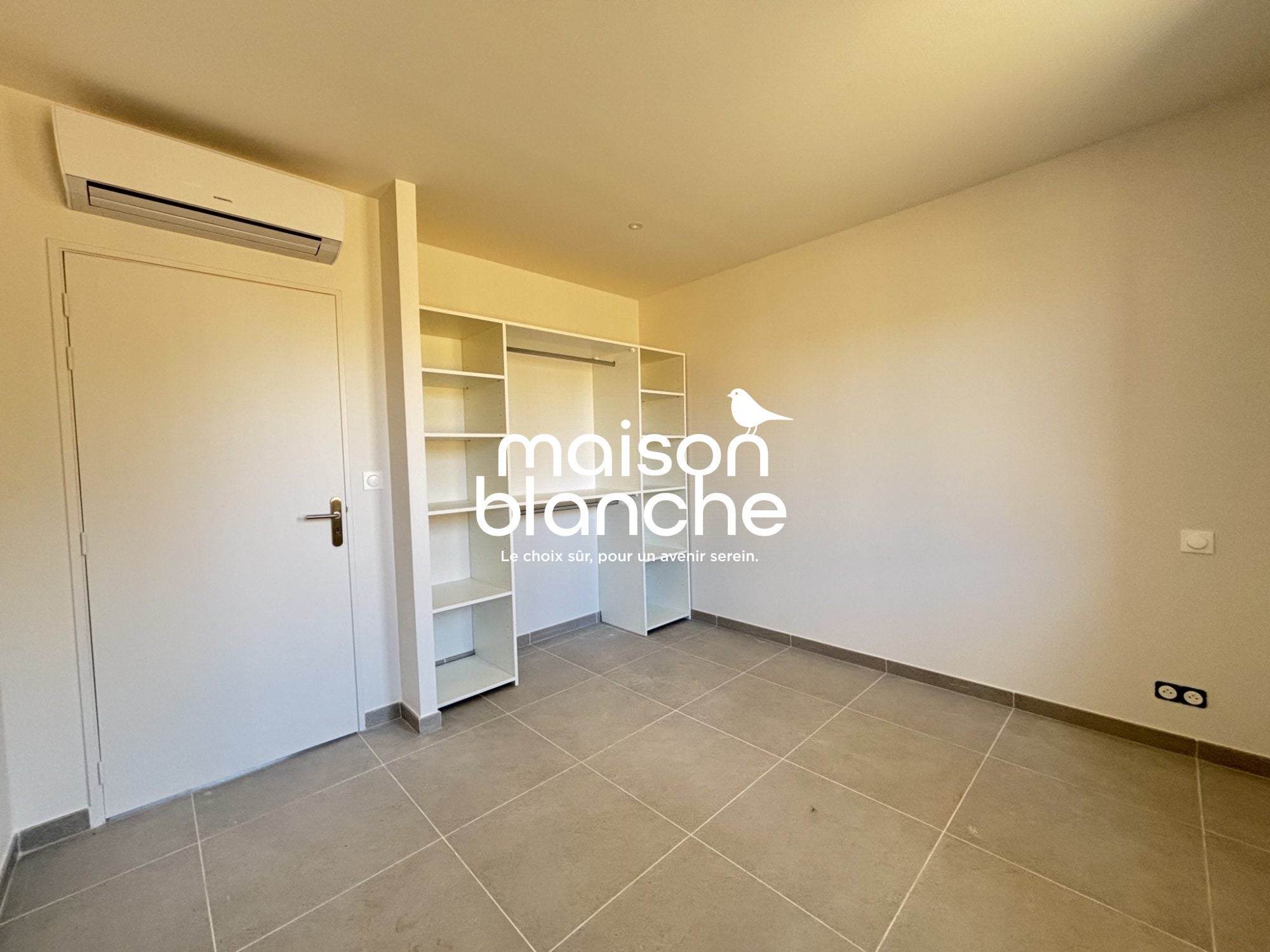 House Avenue Justin Luquot in Coutras