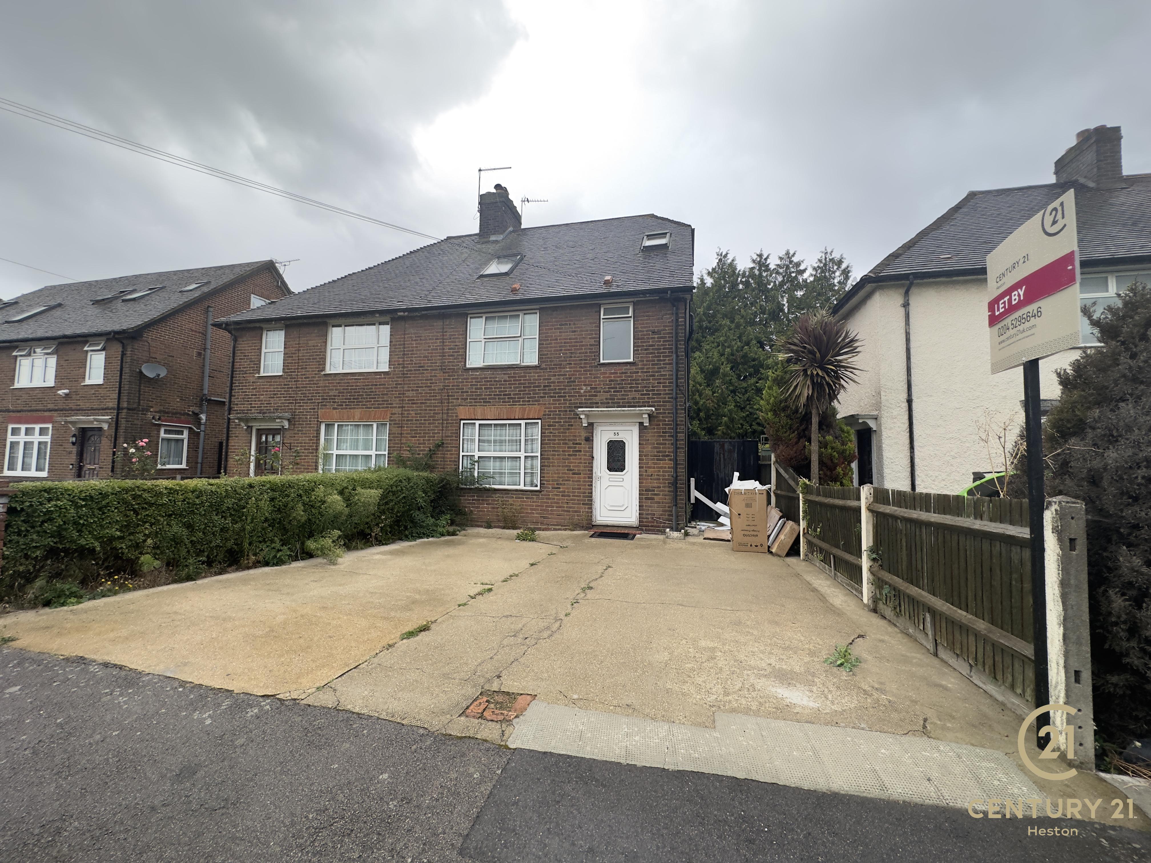 Room Halsway in Greater London