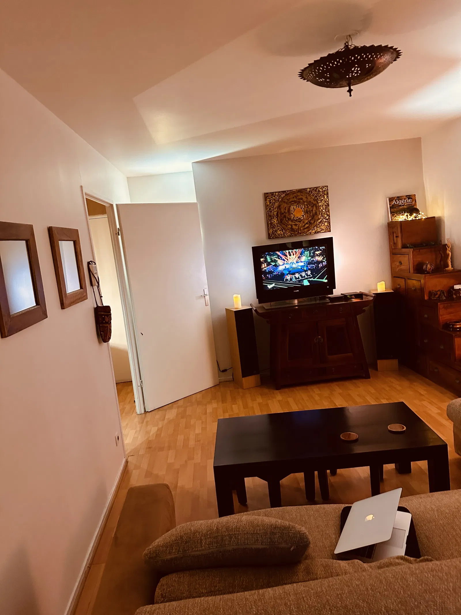 Room Rue des Lilas d'Espagne in Courbevoie