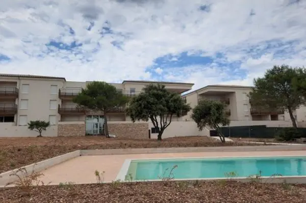 Appartement Rue du Myrtil à Nîmes