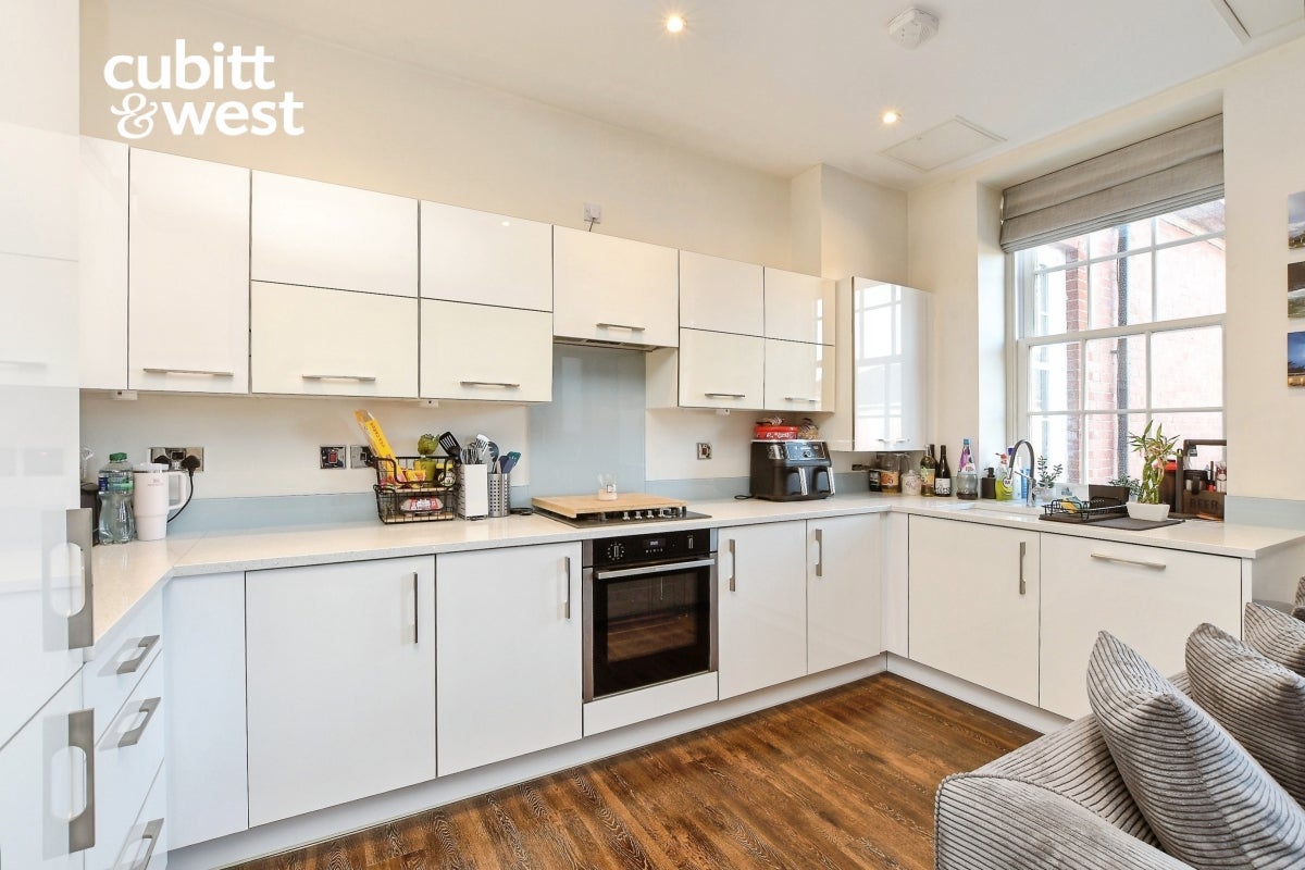 Flat Belgrave Road in Tunbridge Wells
