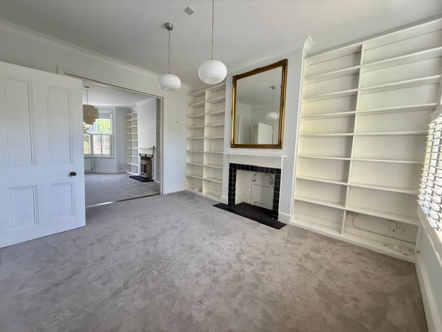 Flat Ashburnham Road in Tonbridge and Malling