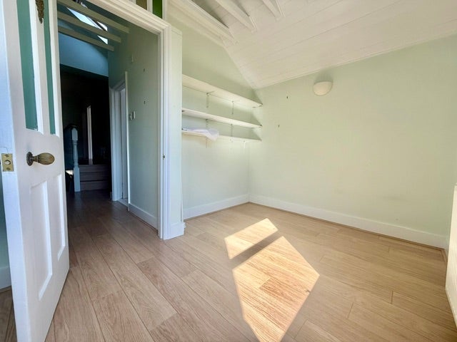 Flat Ashburnham Road in Tonbridge and Malling