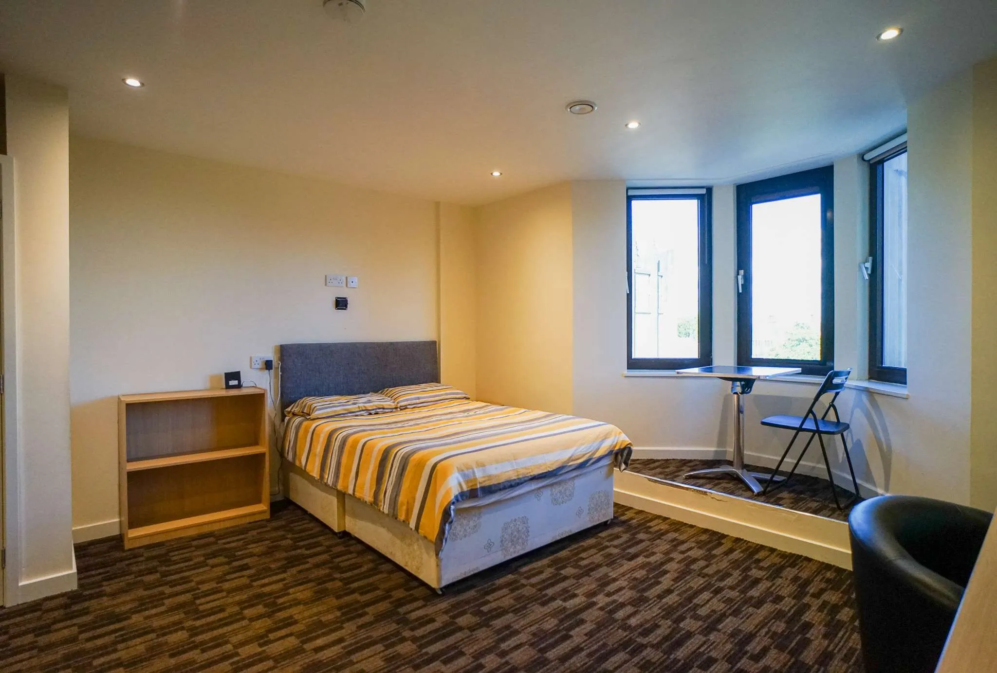 Flat Saint James Row in Sheffield
