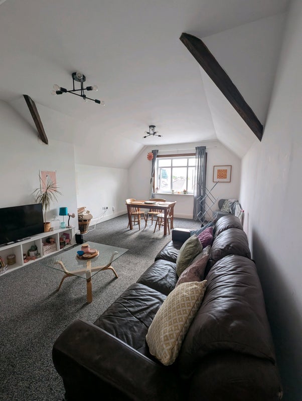 Room Alexandra Road South in Manchester