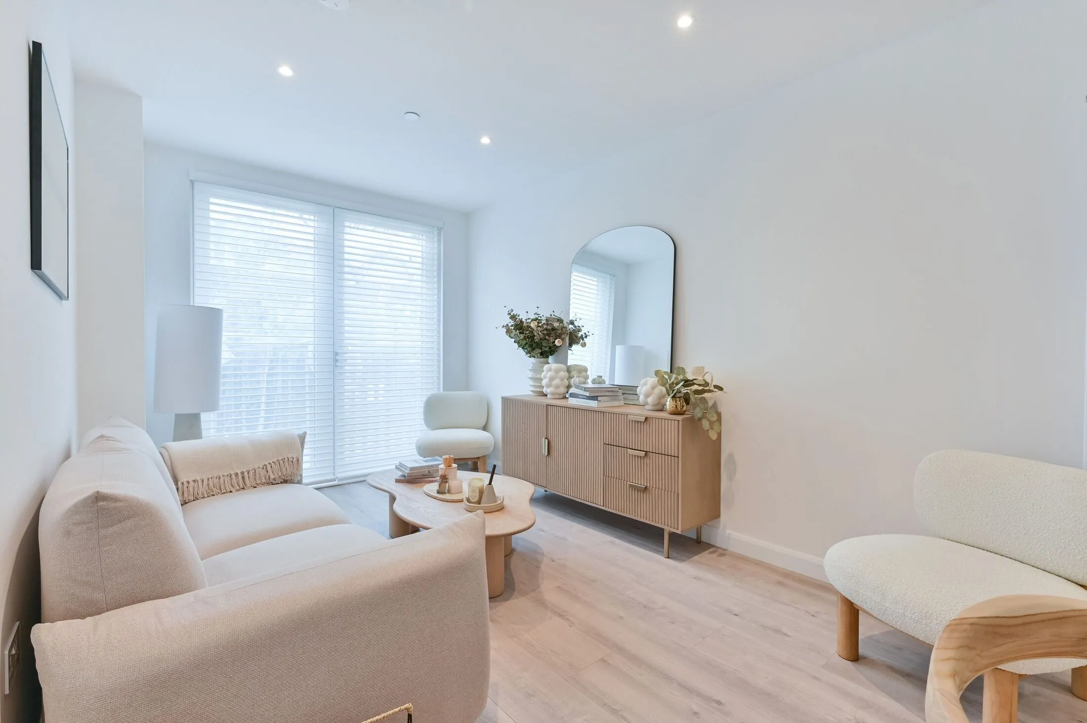 Flat Ravensbury Terrace in Greater London