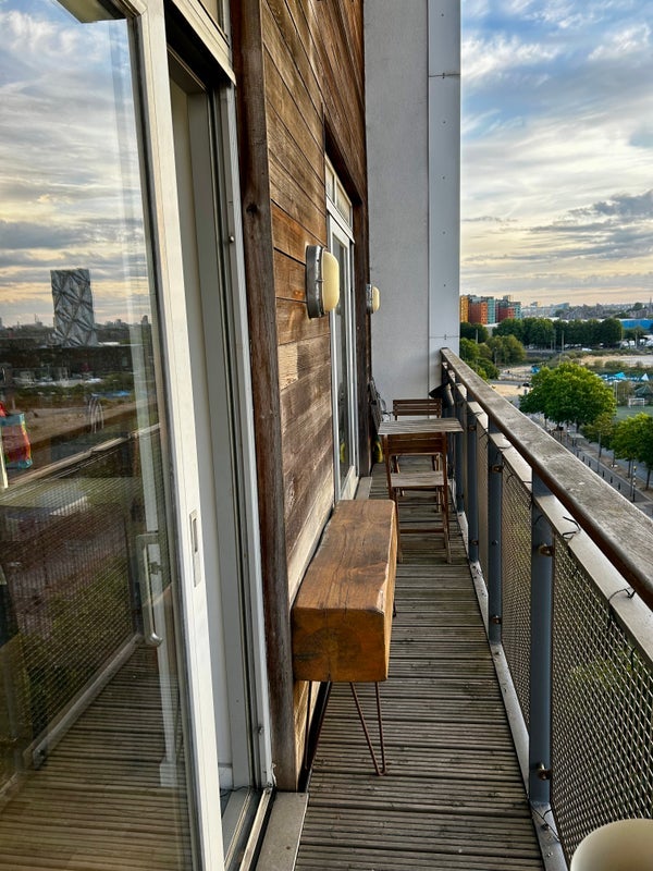 Room West Parkside in Greater London