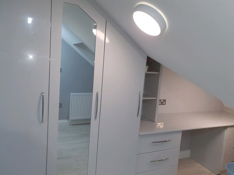 Room Ringwood Avenue in Greater London