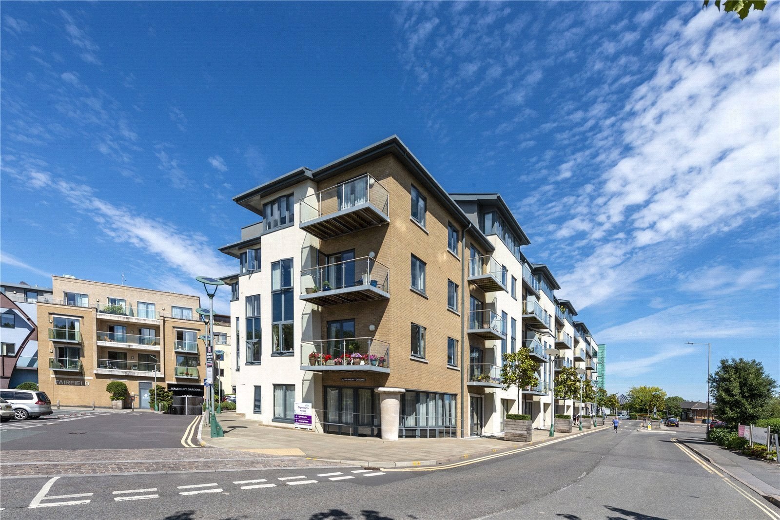 Flat Maumbury Square in Dorchester