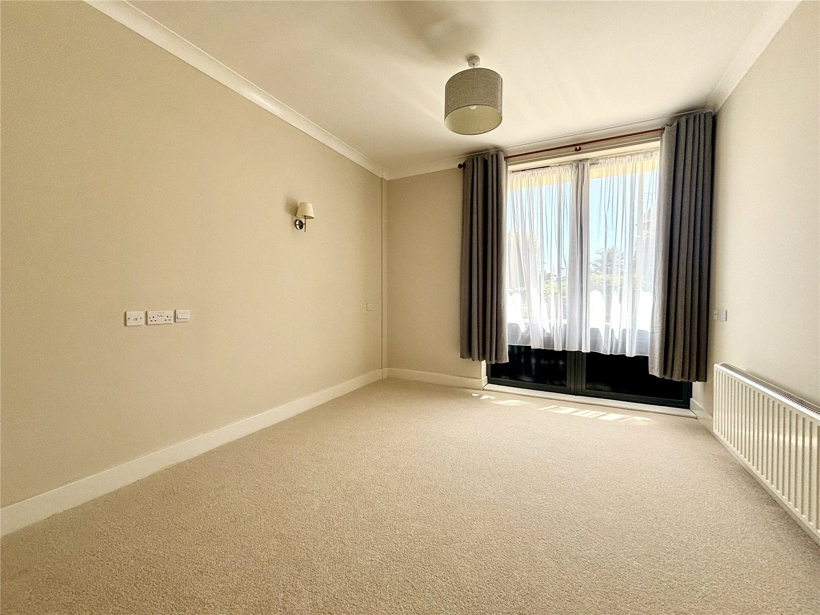 Flat Maumbury Square in Dorchester