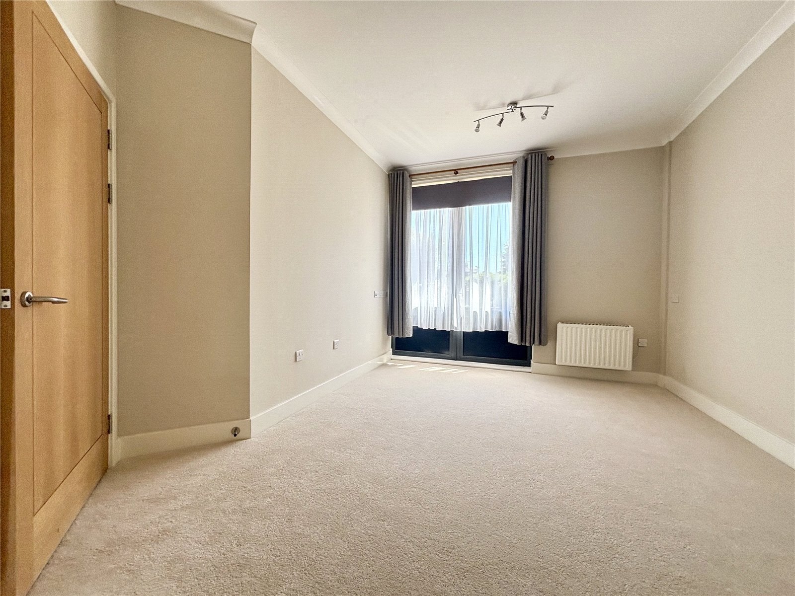 Flat Maumbury Square in Dorchester