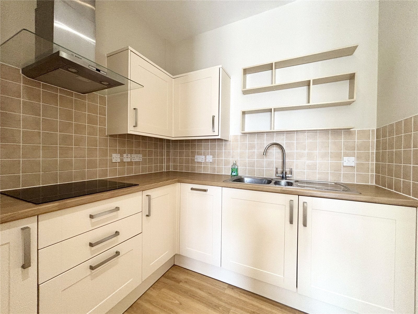 Flat Maumbury Square in Dorchester