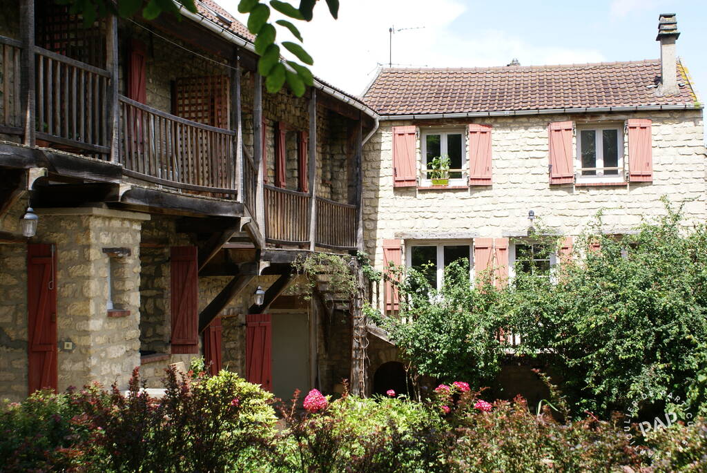 Flat Chemin du Rouillard in Verneuil-sur-Seine