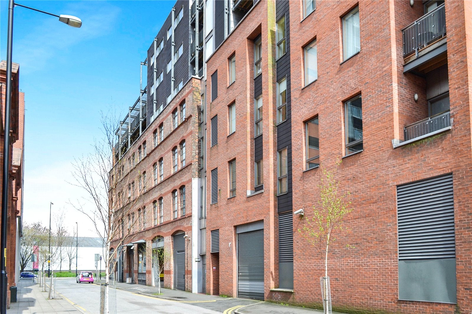 Flat Breslyn Street in Manchester