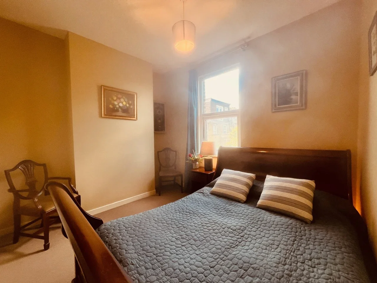 Flat Leighton Road in Greater London