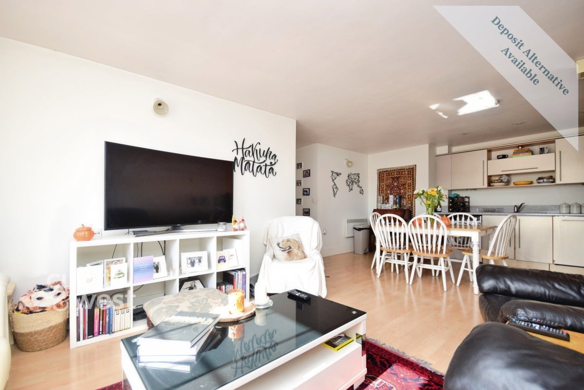 Flat Cromwell Road in Portslade by Sea