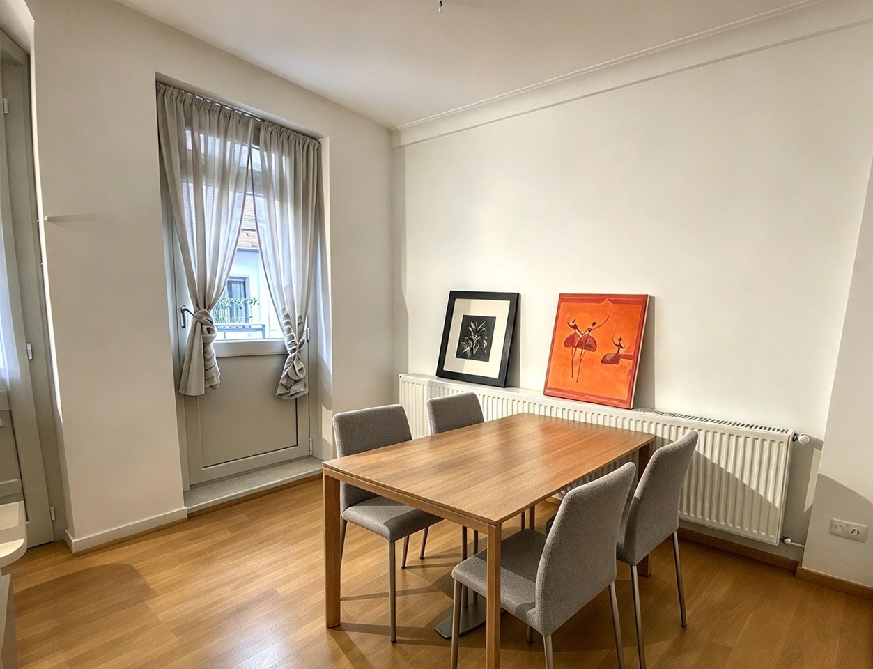 Flat Fendt Close in Greater London