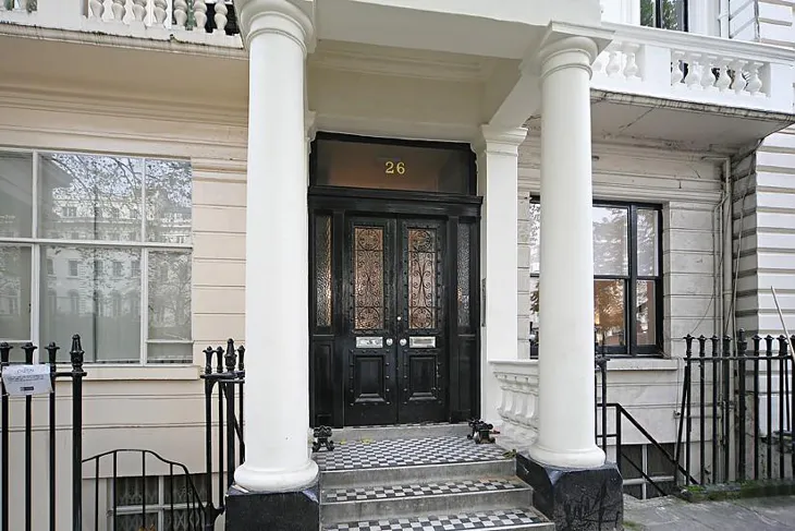 Flat Smallbrook Mews in City of Westminster