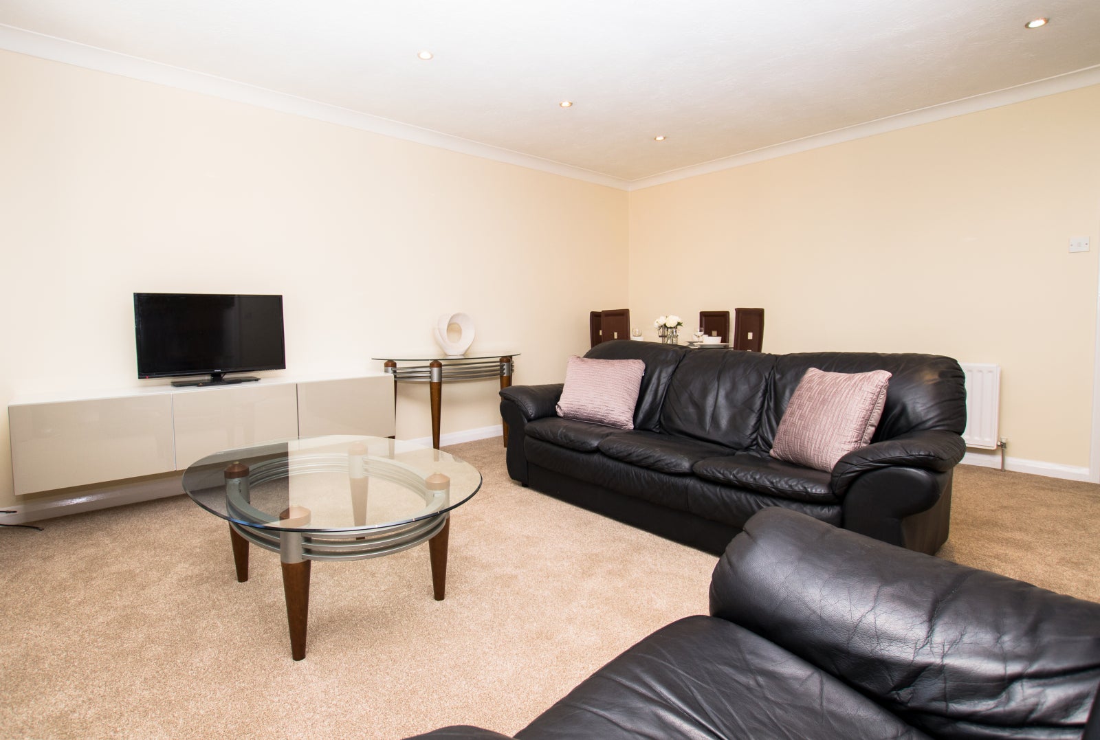 Flat Williams Way in Crawley