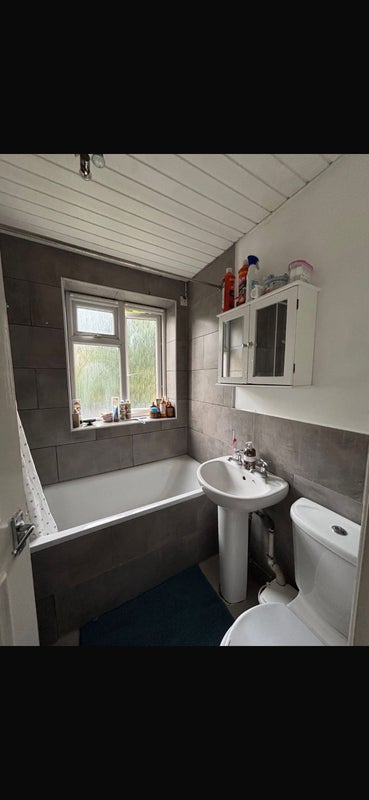 Flat Newington Green Road in Greater London