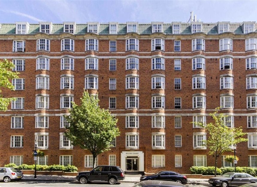 Flat Queensway in City of Westminster