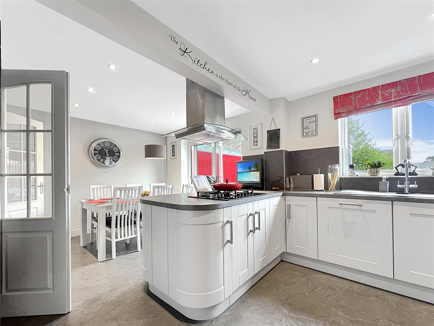 House Ash Rise in Halstead