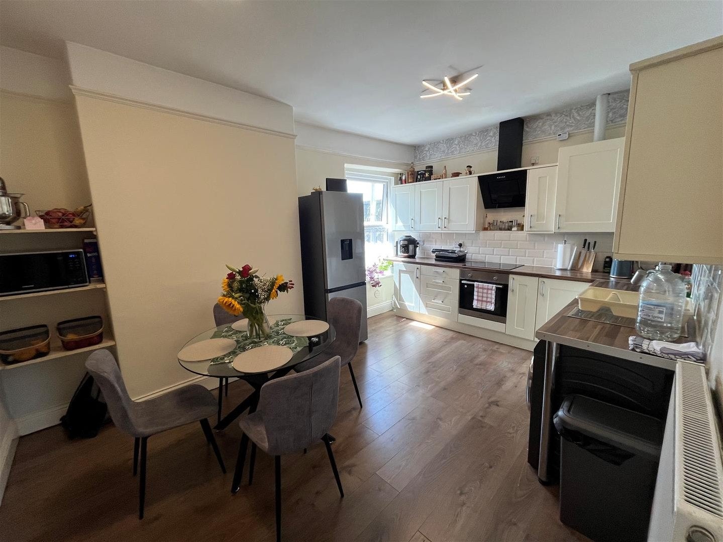 Flat Trevelyan Road in Weston-super-Mare