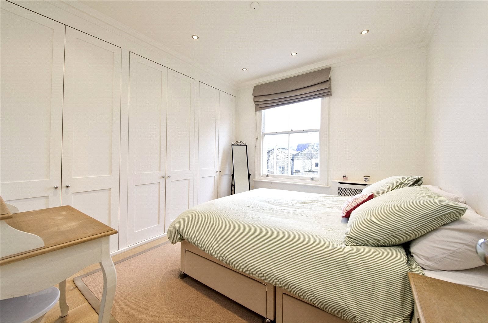 Flat Sutherland Avenue in City of Westminster