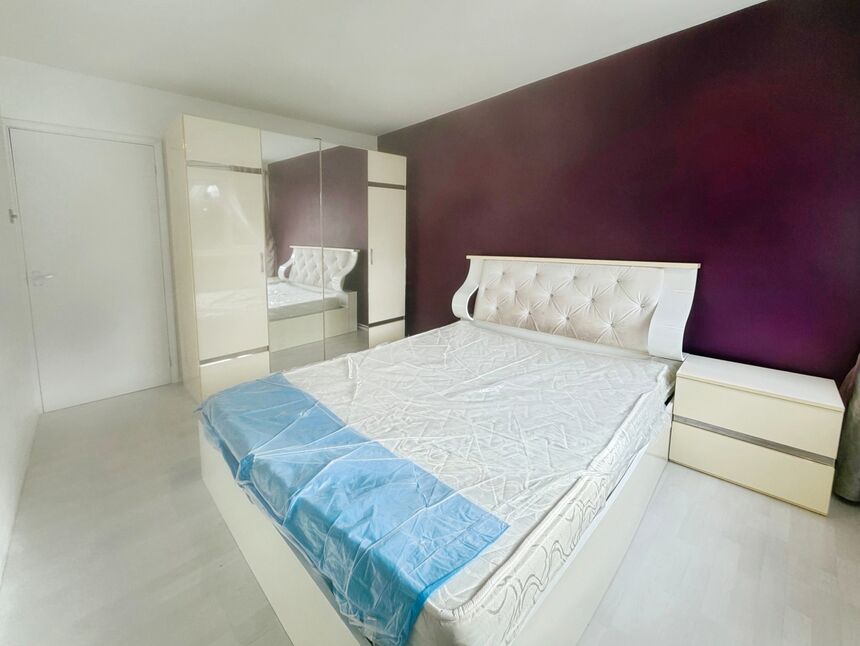 Flat South Molton Road in Greater London