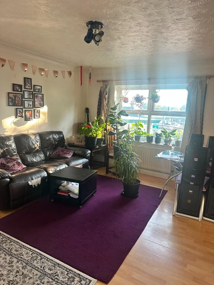 Flat Lammas Road in Coventry