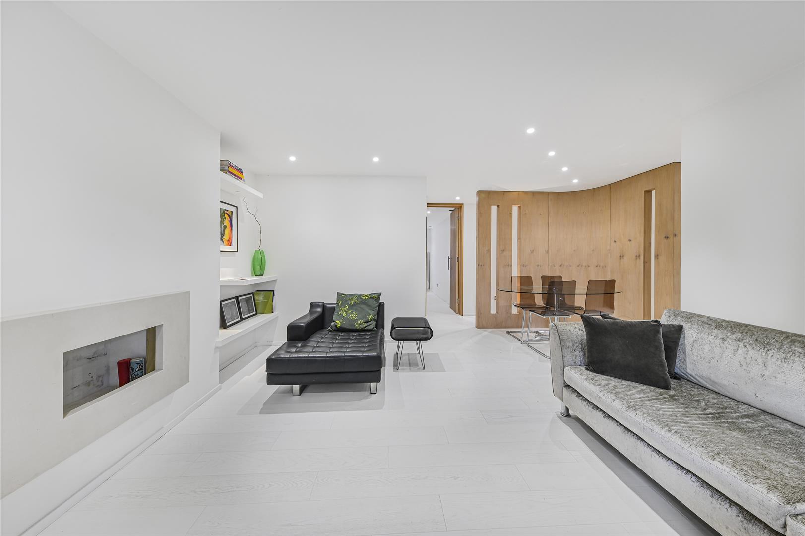 Flat Belsize Road in Greater London