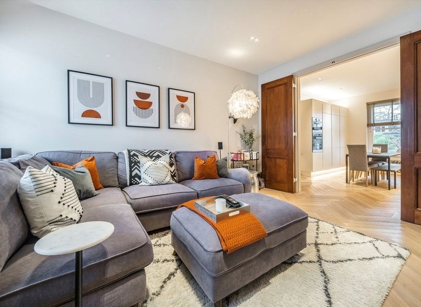 Flat Gunterstone Road in Greater London