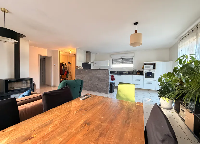 House Route de Goutrens in Saint-Christophe-Vallon