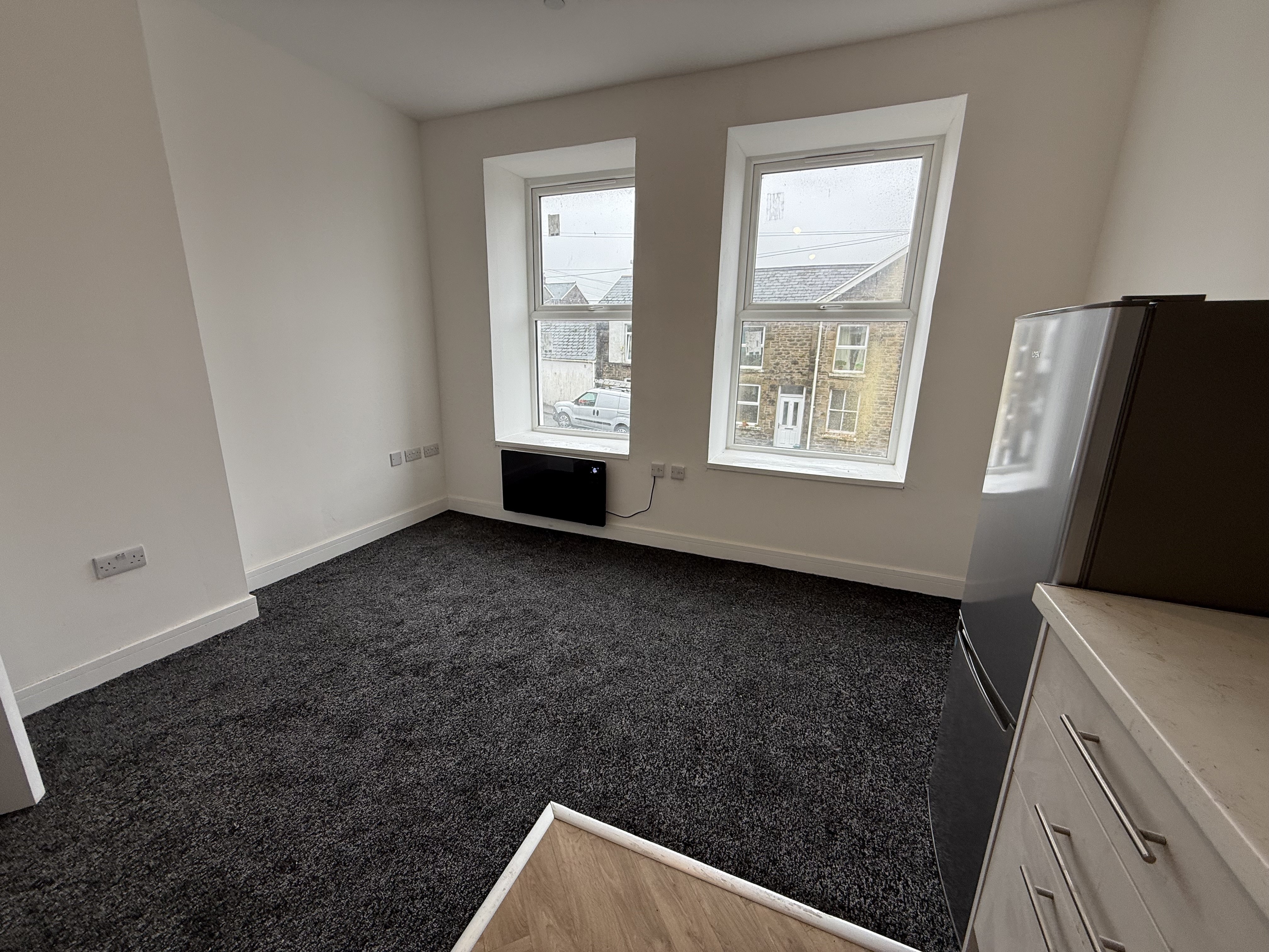 Flat Dynevor Terrace in Pontardawe
