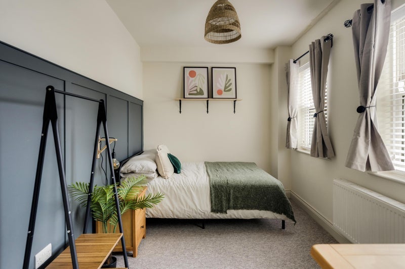 Room Saint Andrews Road in Bristol