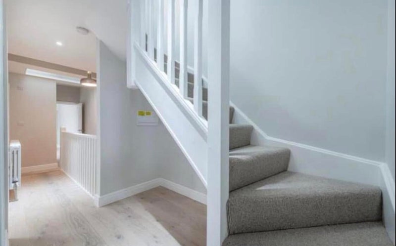 Room Latimer Road in Greater London