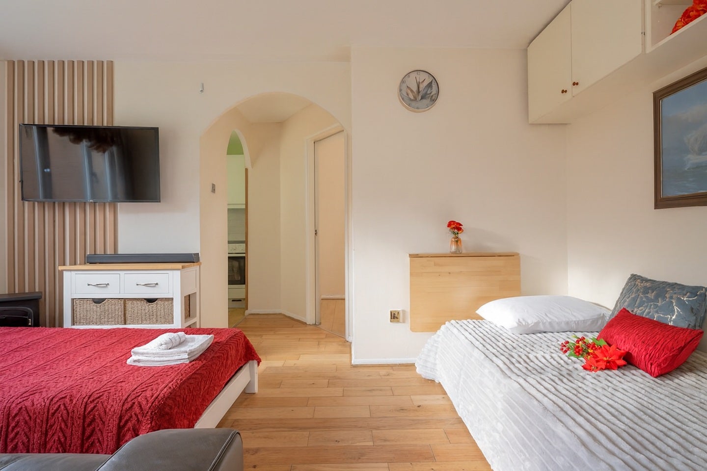 Flat Mornington Road in Greater London