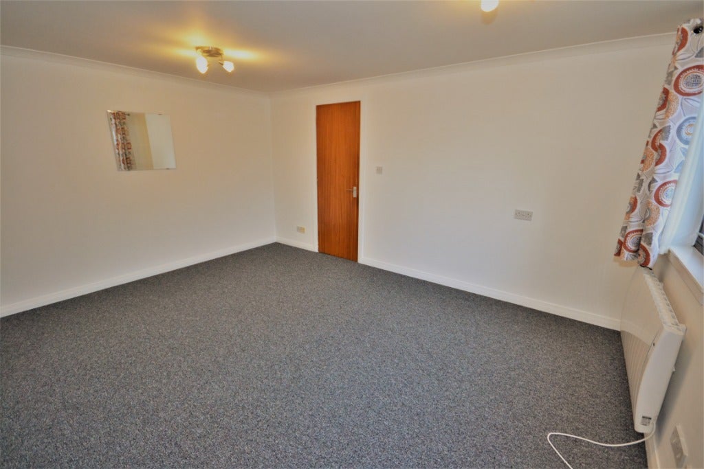 Flat Cowal Crescent in Glenrothes