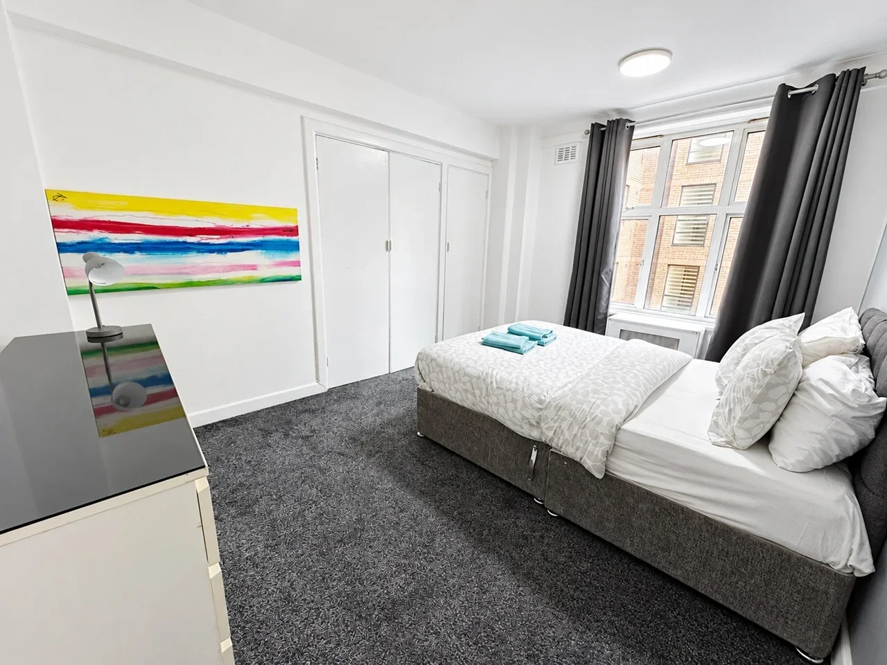 Room Park West Place in City of Westminster