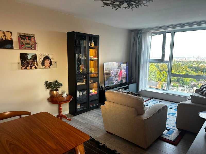 Room Fellows Road in Greater London